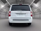 Used 2015 Chrysler Town & Country S image 4