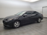 Used 2022 Hyundai Elantra SE image 2