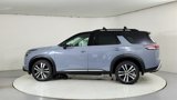 New 2025 Nissan Pathfinder Platinum image 4