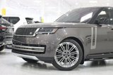 Used 2023 Land Rover Range Rover SE image 2