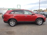 Used 2015 Kia Sorento LX image 4