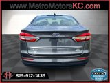Used 2020 Ford Fusion SE image 4