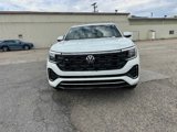 New 2025 Volkswagen Atlas Cross Sport SEL Premium R-Line image 2