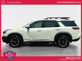 New 2025 Nissan Pathfinder Rock Creek image 3