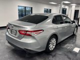 Used 2018 Toyota Camry image 5