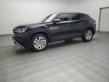Used 2022 Volkswagen Atlas Cross Sport SE image 2