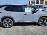 New 2025 Nissan Rogue SL w/ SL Premium Package image 4
