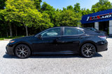 Used 2022 Toyota Camry SE image 3