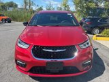 New 2026 Chrysler Pacifica Select image 2