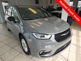 New 2025 Chrysler Pacifica Select image 2