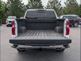 Used 2021 Chevrolet Silverado 1500 LT w/ Z71 Off-Road Package image 5