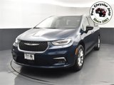 New 2025 Chrysler Pacifica Select image 2