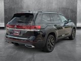 New 2025 Volkswagen Atlas SE image 2