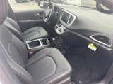 New 2026 Chrysler Pacifica Select image 5