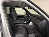 New 2025 Land Rover Range Rover SE image 3