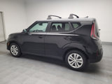 Used 2023 Kia Soul LX image 3