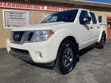 Used 2018 Nissan Frontier SV image 2