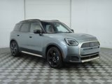 New 2025 MINI Cooper Countryman SE image 3