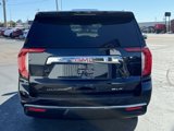 Used 2023 GMC Yukon XL SLT image 4