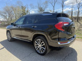 Used 2024 GMC Terrain Denali w/ Denali Premium Package image 5