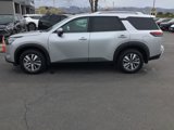 New 2025 Nissan Pathfinder SL image 3