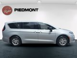 New 2026 Chrysler Pacifica Select image 5