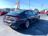 Used 2023 Hyundai Sonata SEL image 4