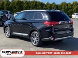 Used 2017 Mitsubishi Outlander SE image 3