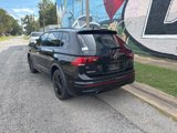 Used 2022 Volkswagen Tiguan SE R-Line image 4