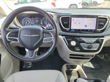 Certified 2021 Chrysler Pacifica Touring-L image 5