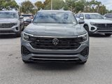 New 2025 Volkswagen Atlas Cross Sport SEL Premium R-Line image 3