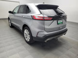 Used 2022 Ford Edge Titanium image 5
