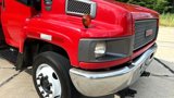 Used 2004 GMC TopKick C4500 2WD Regular Cab image 2