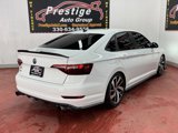 Used 2020 Volkswagen Jetta GLI image 2