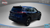Used 2025 Nissan Rogue SV image 5
