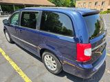 Used 2013 Chrysler Town & Country Touring image 6