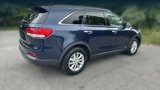 Used 2017 Kia Sorento LX image 5