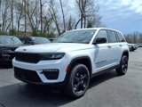New 2025 Jeep Grand Cherokee Limited w/ Black Appearance Package image 5