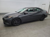 Used 2021 Hyundai Elantra SEL w/ Convenience Package image 2