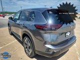 Used 2024 Nissan Rogue SV image 5