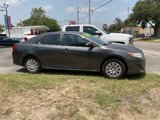 Used 2014 Toyota Camry LE image 4