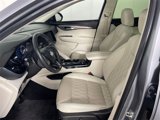 Used 2022 Buick Envision Avenir w/ Technology Package II image 3