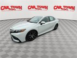 Used 2023 Toyota Camry SE image 4