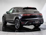 Used 2022 Porsche Macan image 3