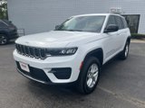 New 2025 Jeep Grand Cherokee Laredo X w/ Luxury Tech Group I image 3