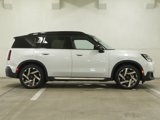 Certified 2025 MINI Cooper Countryman S E image 4