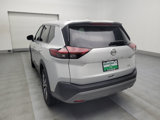 Used 2023 Nissan Rogue SV image 5