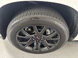 Used 2025 GMC Yukon Denali w/ Sun & Power Step Package image 6
