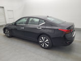 Used 2022 Nissan Altima 2.5 SV image 3