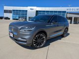 Used 2023 Lincoln Aviator Reserve w/ Equipment Group 201A image 4